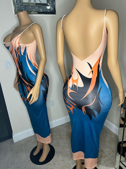 backless abstract print maxi dress